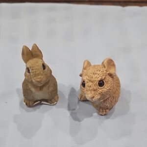 Adorable Tan Small Pet Figurines